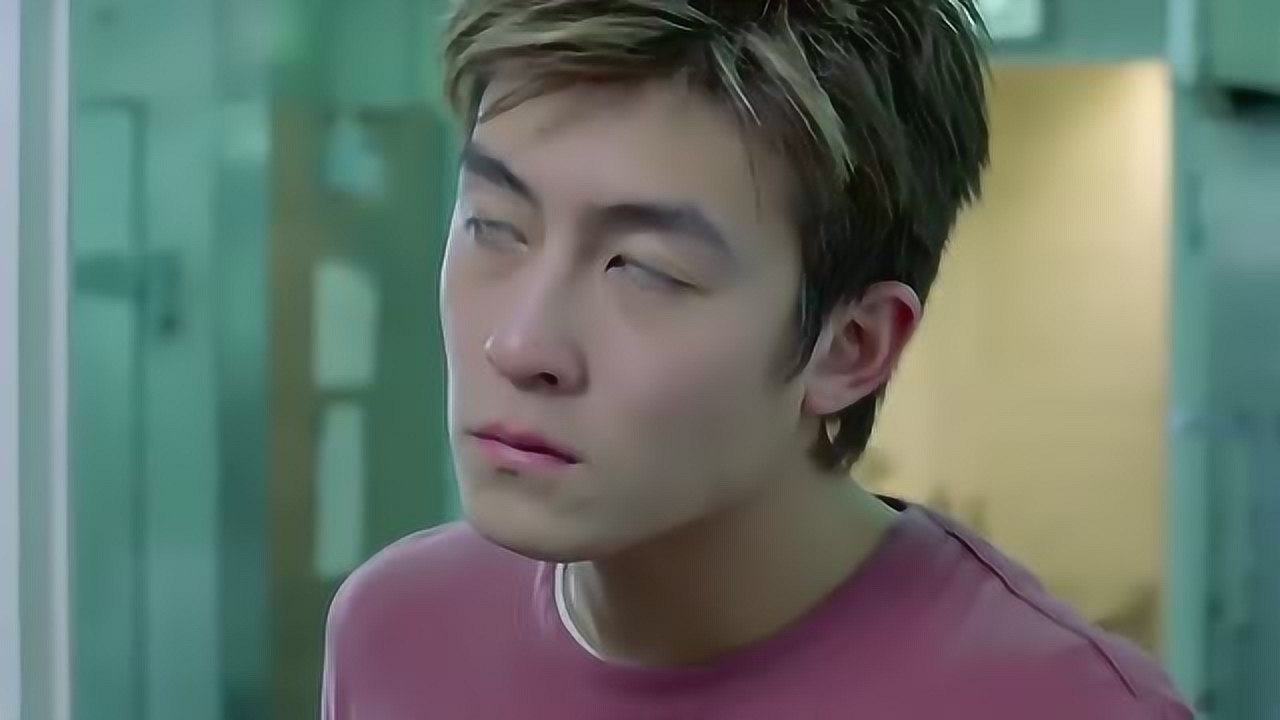 陈冠希:歪嘴笑鼻祖,秒杀现在的小哥哥