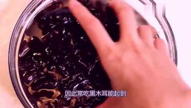 正确的排毒方法是学会吃,坚持食用三种食物,可清肠道排毒素!