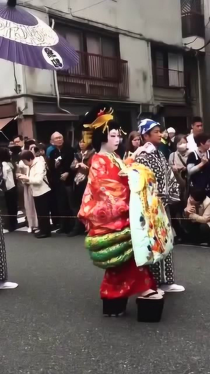 日本花魁走路姿势图片