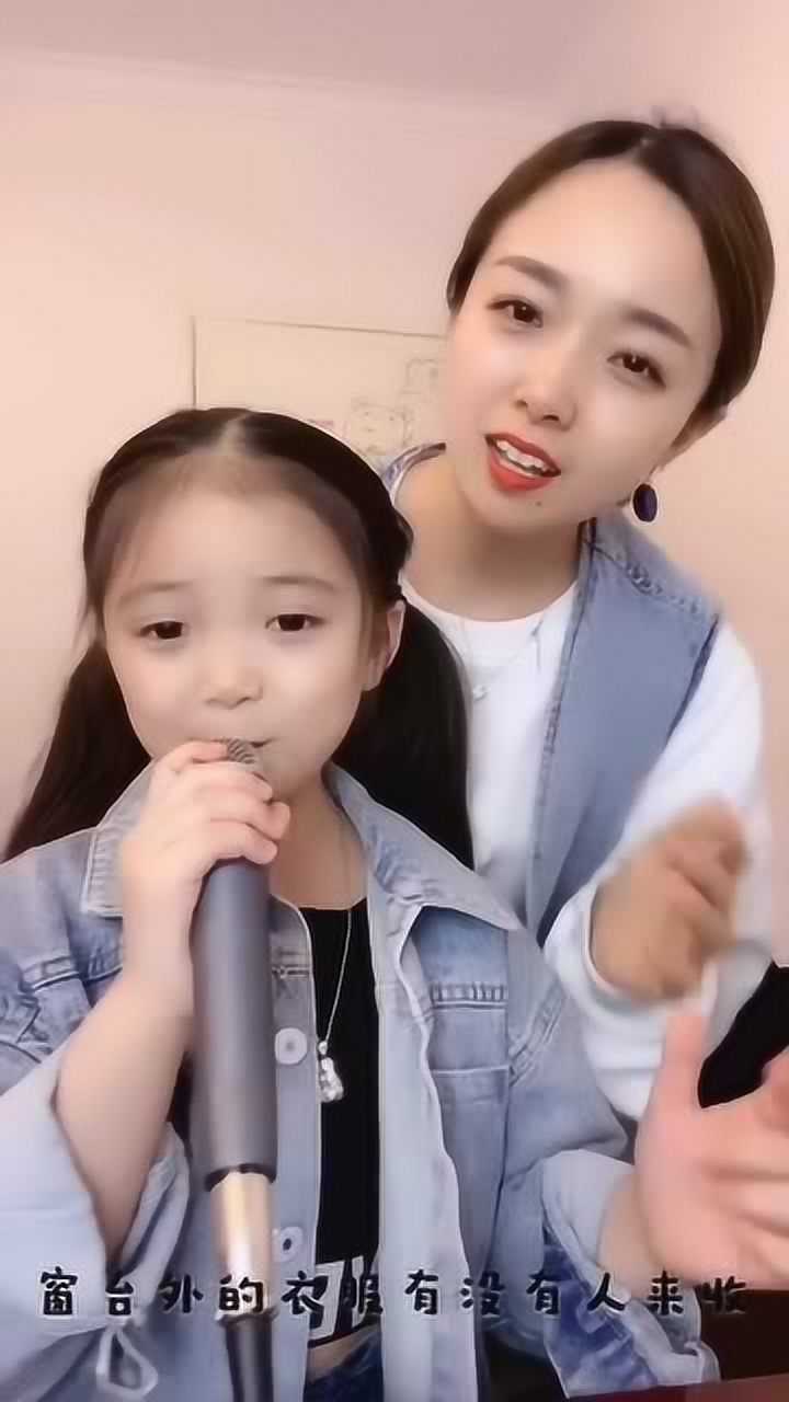 怪不得童星李悟能这么火原来是有好妈妈的陪伴幸福的小姑娘