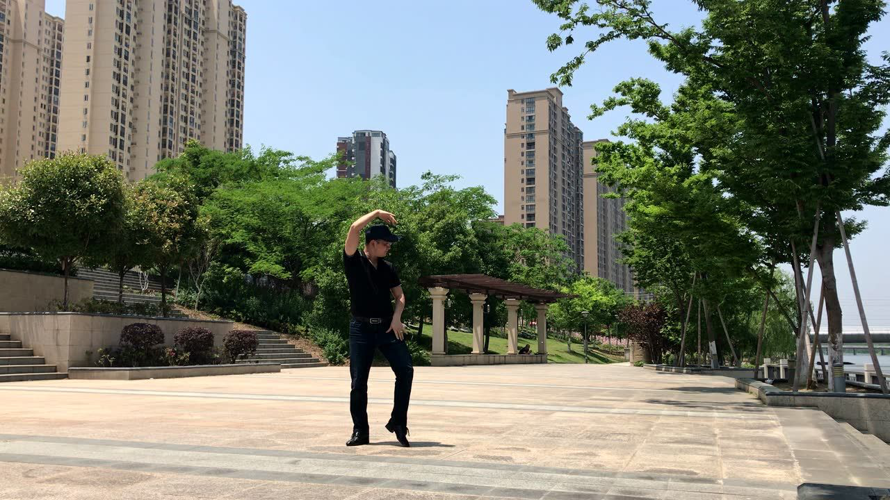 雄舞——果果第六套单人吉特巴演示