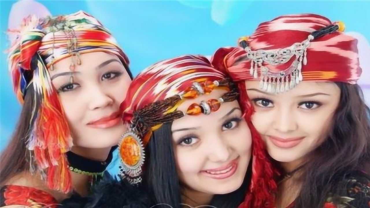 新疆美丽公主组合欢乐地跳吧好看好听音乐动感时尚