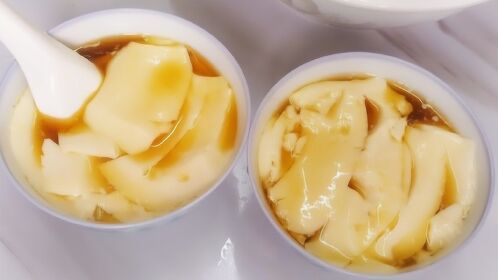 广东人喜欢吃的红糖豆腐脑,做法原来这么简单,又滑又嫩真香