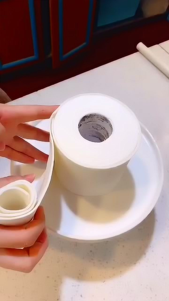 你能想到这个卫生纸,竟然是可以吃的吗?真是让人惊喜啊