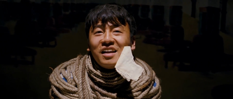 黄金大劫案:雷佳音死活不说黄金下落,怎料美女上场,立马交代