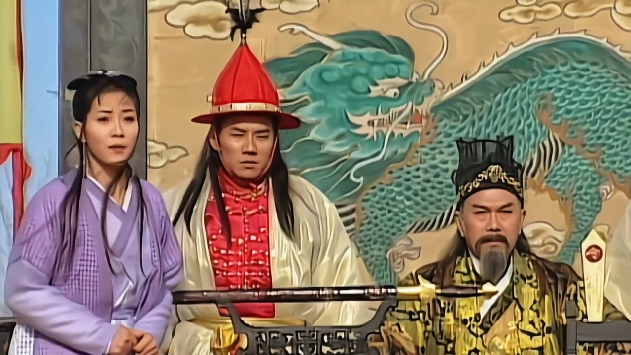 《长风镖局》程铁衣大战锦衣卫第一高手百里奔,一招盘龙棍教其做人_腾讯新闻