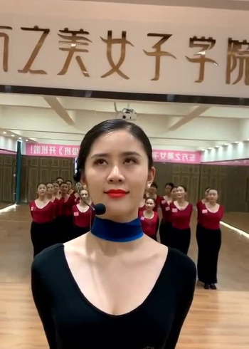 邱凌原创视频#2019东方之美优雅礼仪