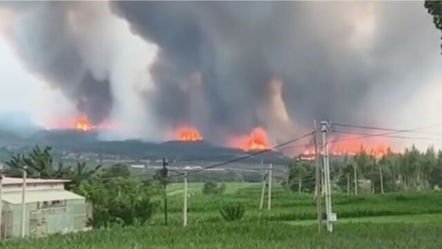 官方回应辽宁朝阳发生山火:系雷击引发,大火已被控制没有伤亡