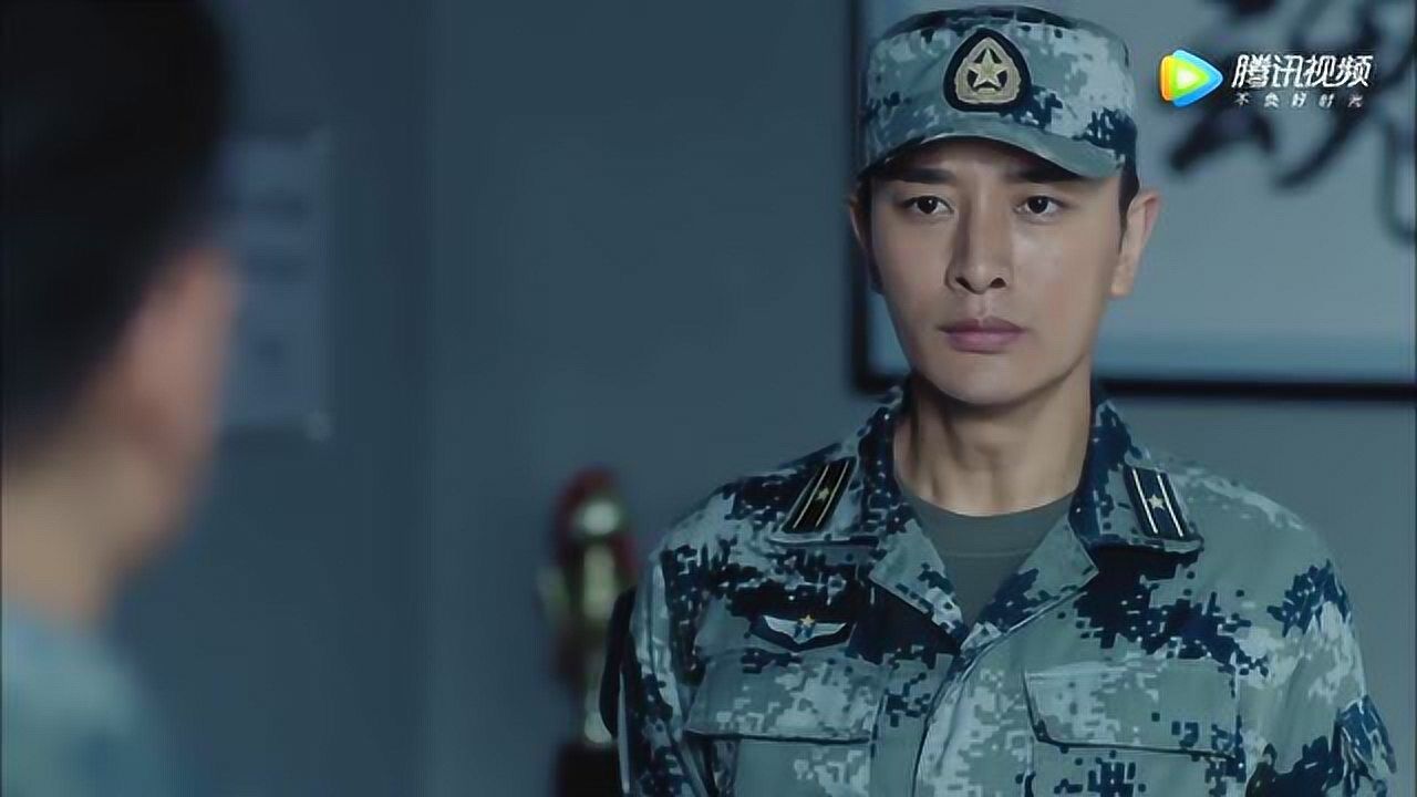 空降利刃张启竟然说要把钱垫上等团长有经费了再补给他