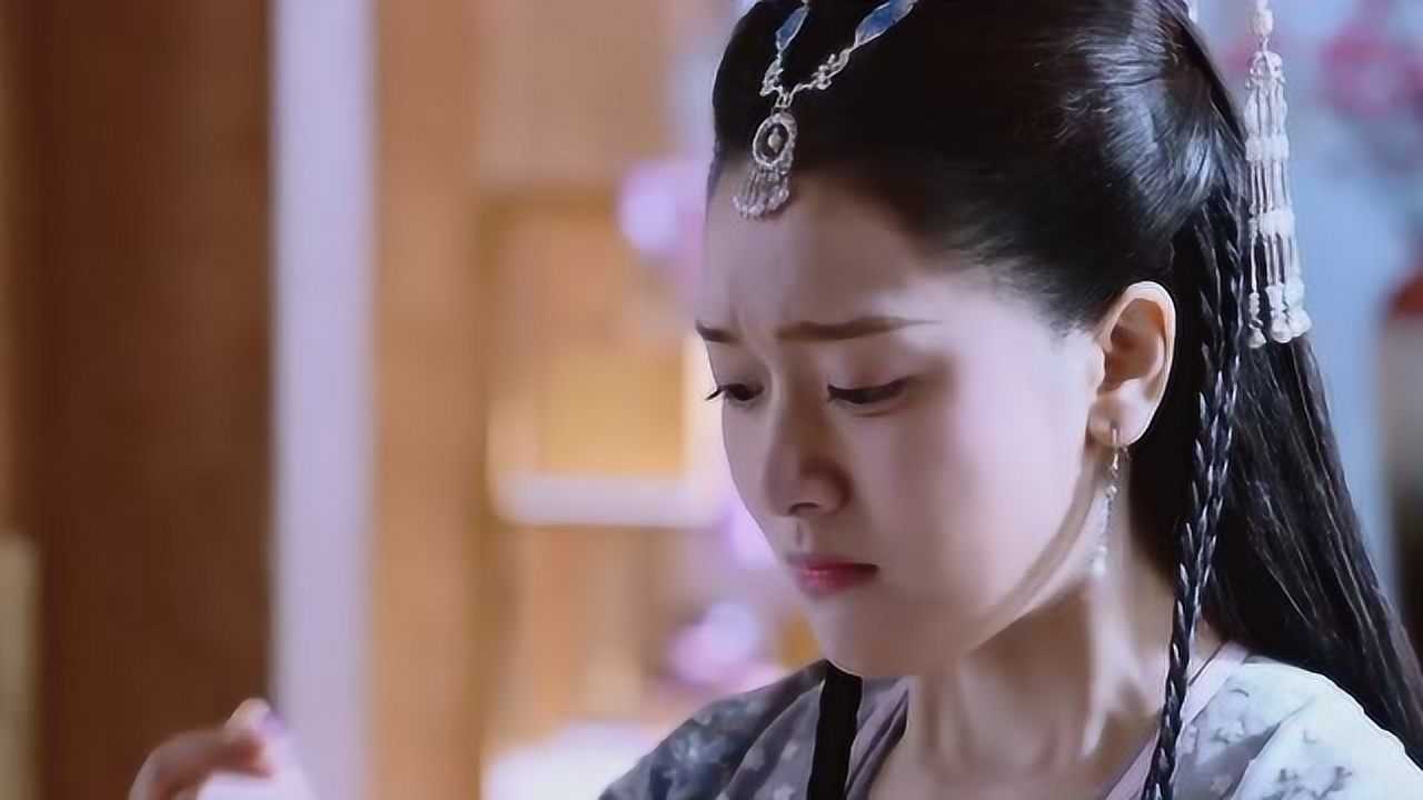 《明月照我心》明月:坦丽不懂我,只有听老天爷的了,老天爷也不懂我!