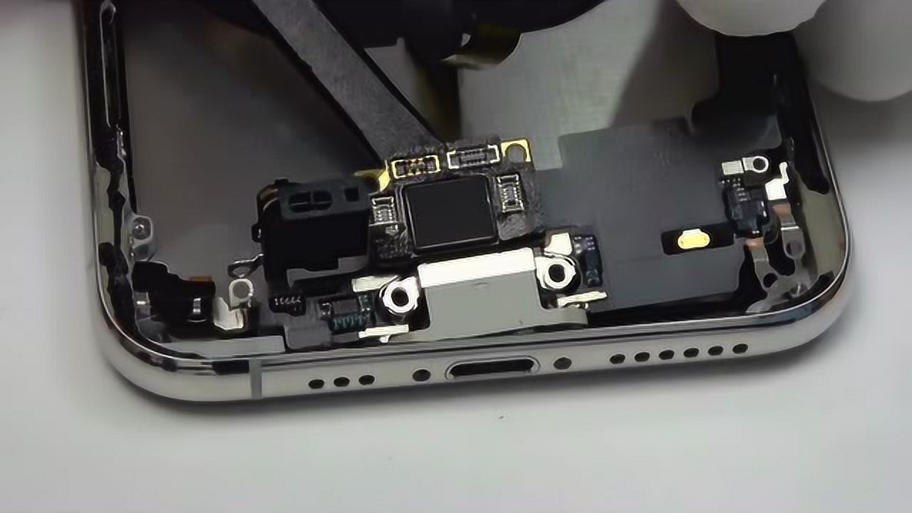 iphone11拆解教程