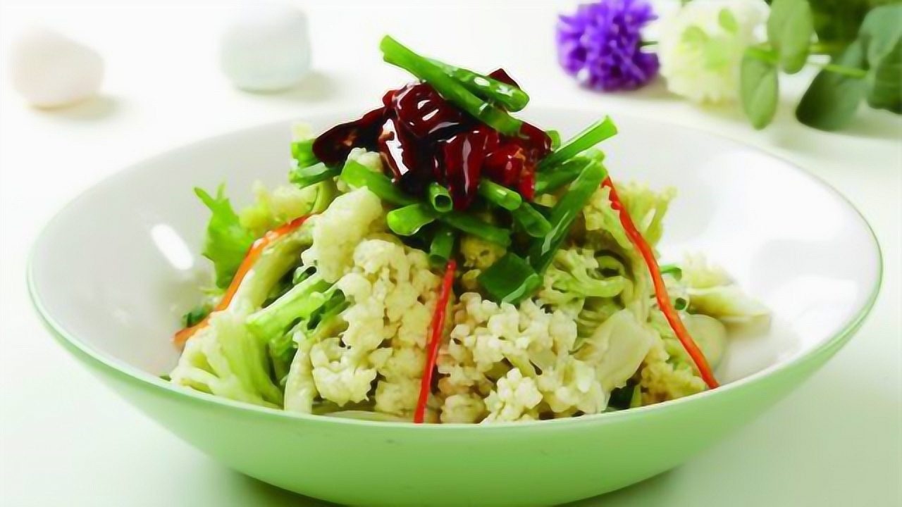 凉拌花菜香脆可口,简简单单又是一道配酒菜!