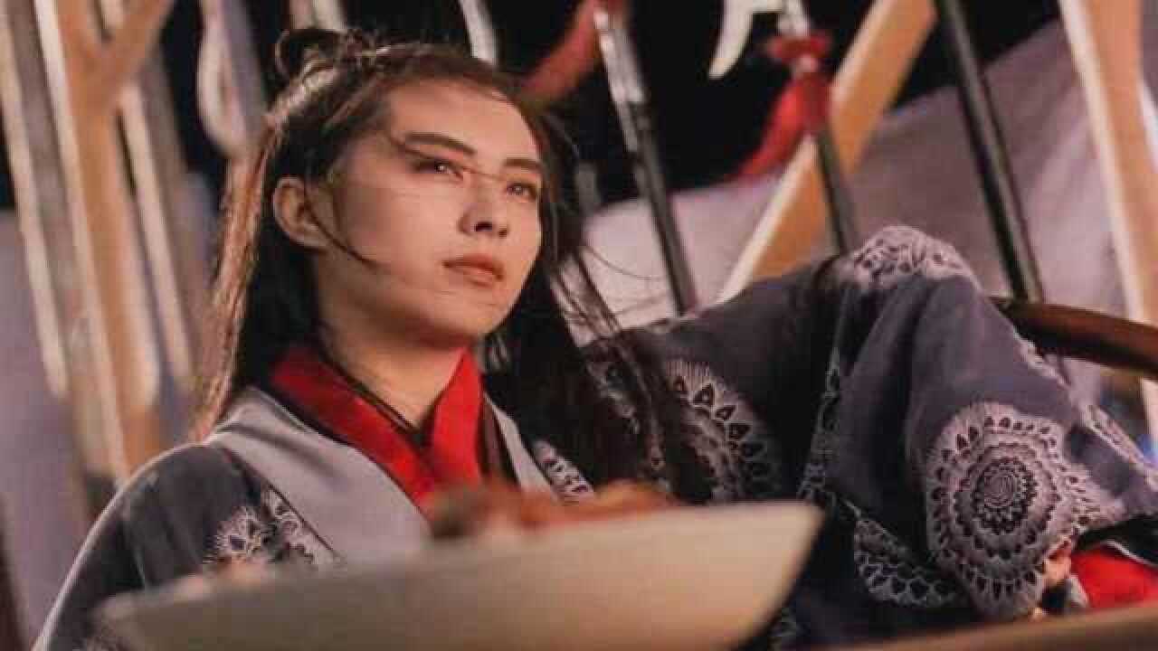 古风歌曲《关山酒》,动听的旋律,歌词写得太好了!