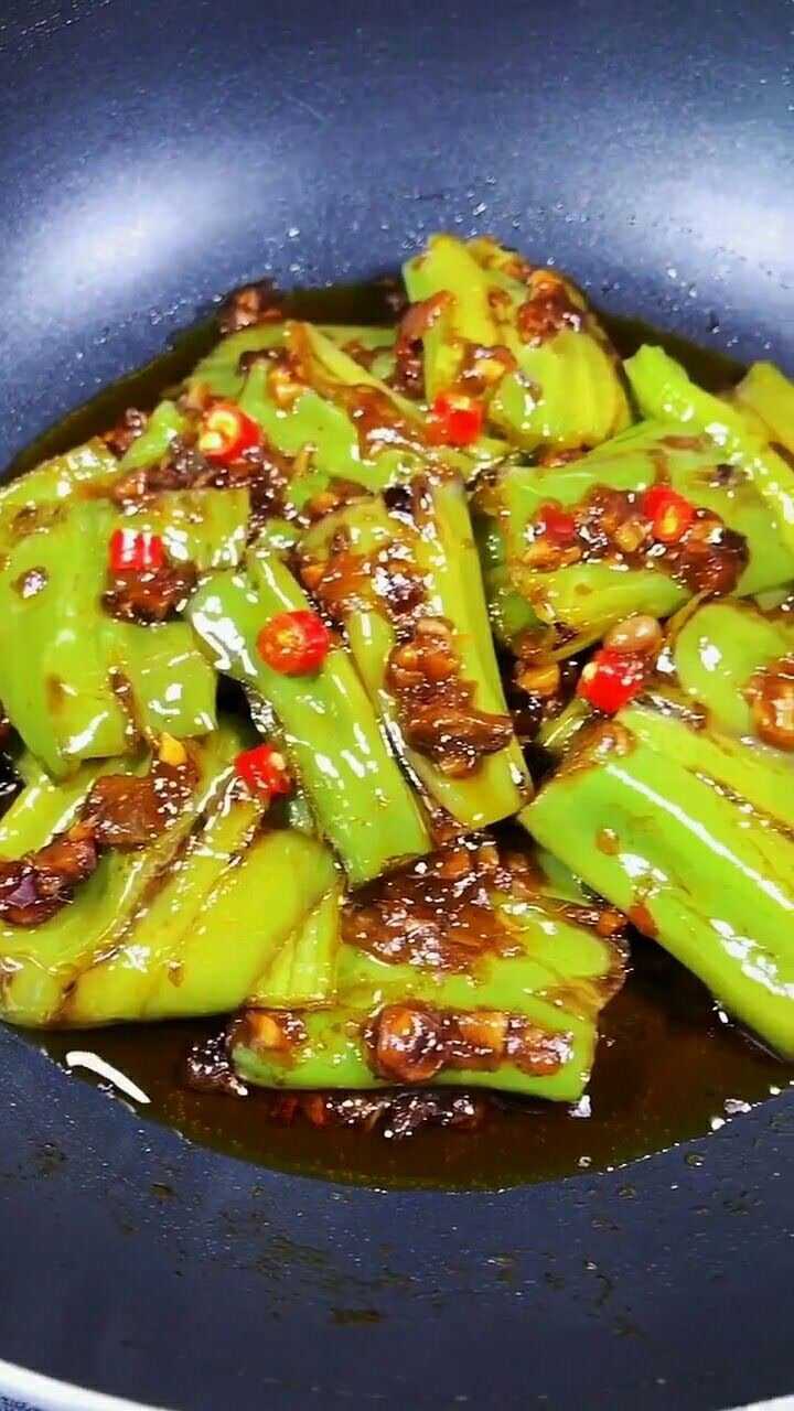 好吃易学易做,酱焖辣椒