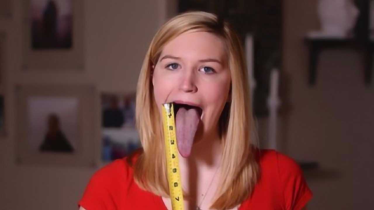 女人舌头 最长图片