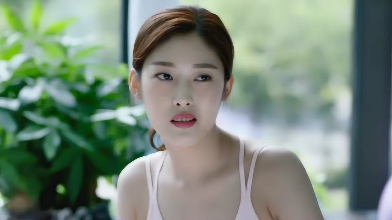 奈何boss要娶我2夏琳和贾菲在健身房撩帅哥两大醋王三秒到达战场