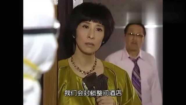 隔离七日情:郭羡妮穿防护服扮医护帮人解围,没想真的遇上传染病