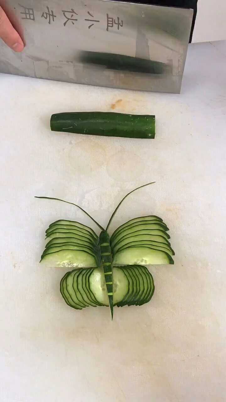 黄瓜蝴蝶刀工手法简单易学
