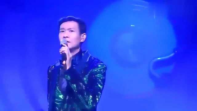 郑少秋演唱的经典歌曲《有谁共鸣》,终于找到了现场版!好听