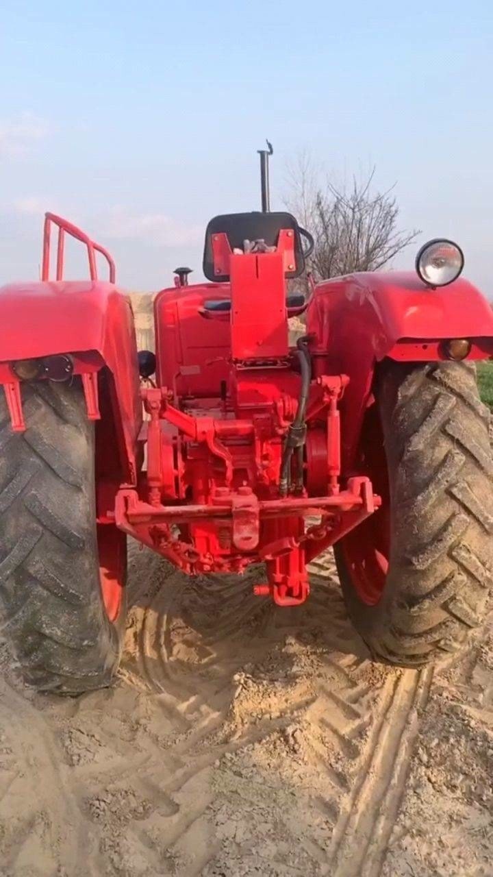 天拖铁牛55猜猜多少年了情怀老车拖拉机拖拉机铁牛