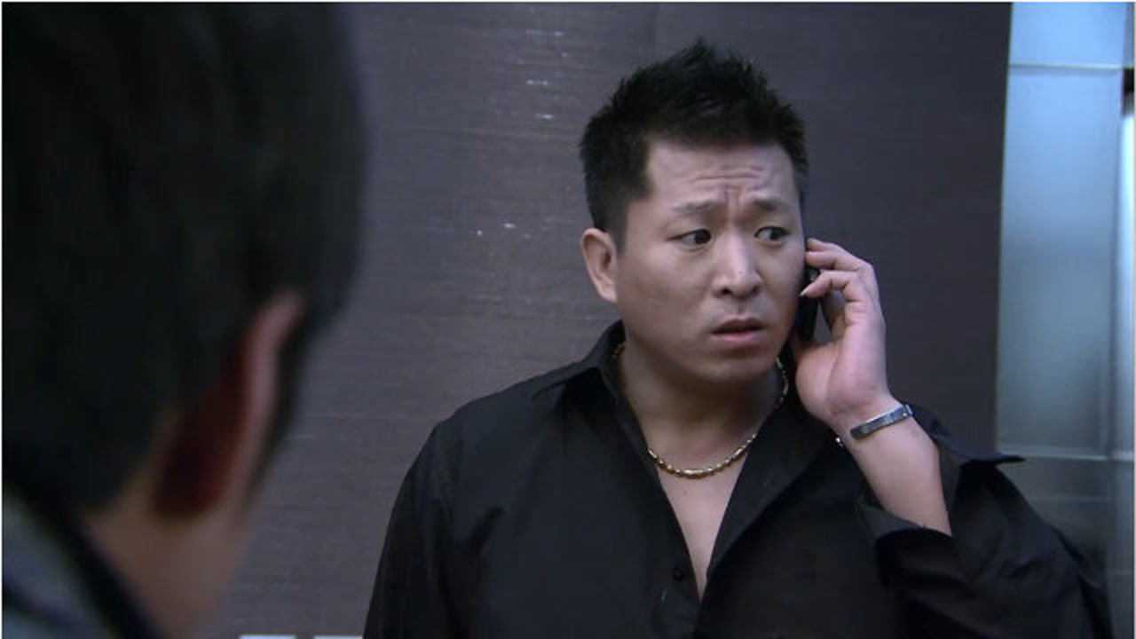 暗警马小鹏等了一天准备和秃子交货哪料被猪头截胡了