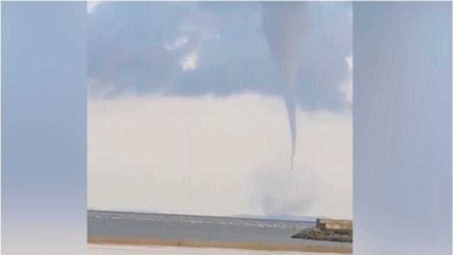 水柱连天!大连獐子岛海域出现海龙卷奇观