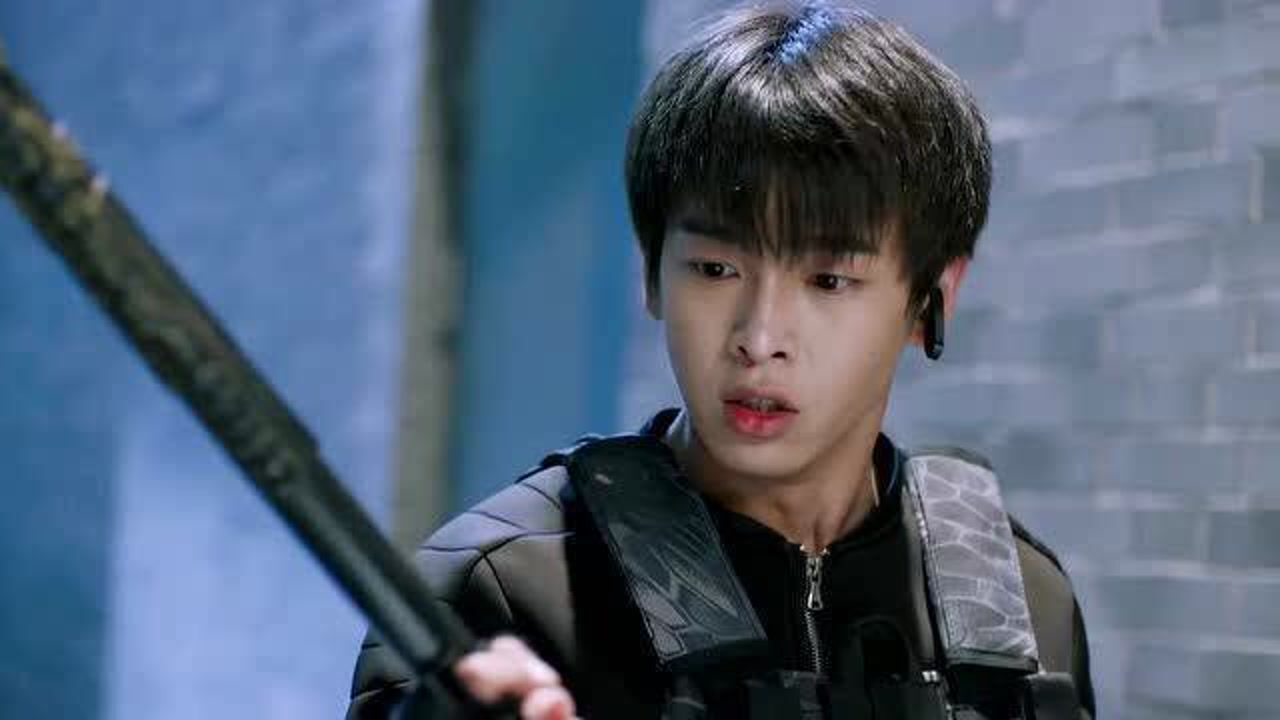 器灵我的女朋友是杆枪器灵