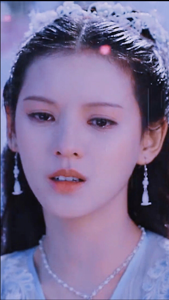 《海大鱼》竖屏剧场_《海大鱼》张予曦虐心暴击，绝美落泪，情深不寿!_电影_高清完整版视频在线观看_腾讯视频