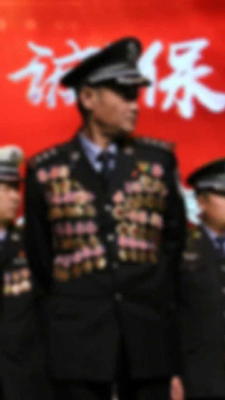 程鹏,甘肃省兰州铁路公安处大队长,先后荣立个人一等功4次,个人二等功