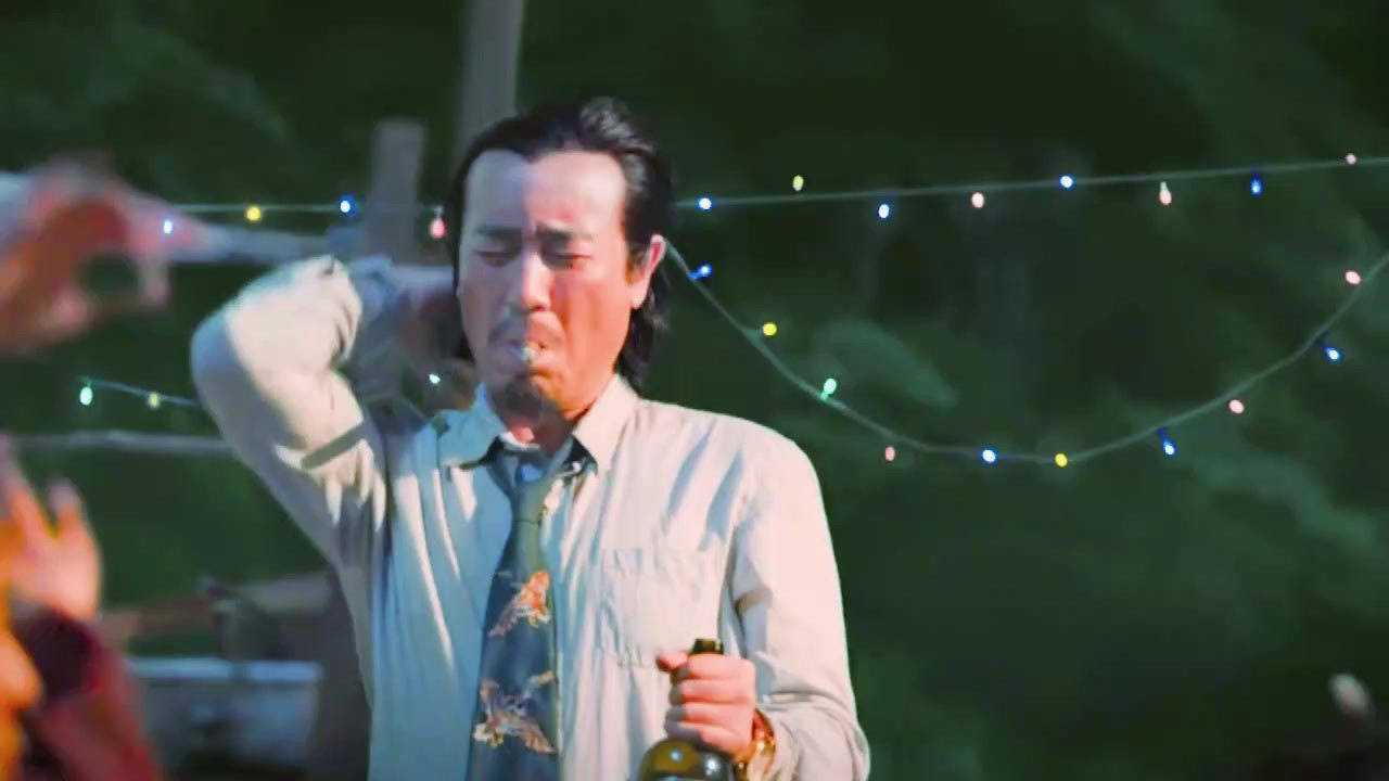 于和伟怎么也想不到自己本色出演的蹦迪画面爆红了