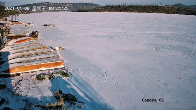 冰天雪地……