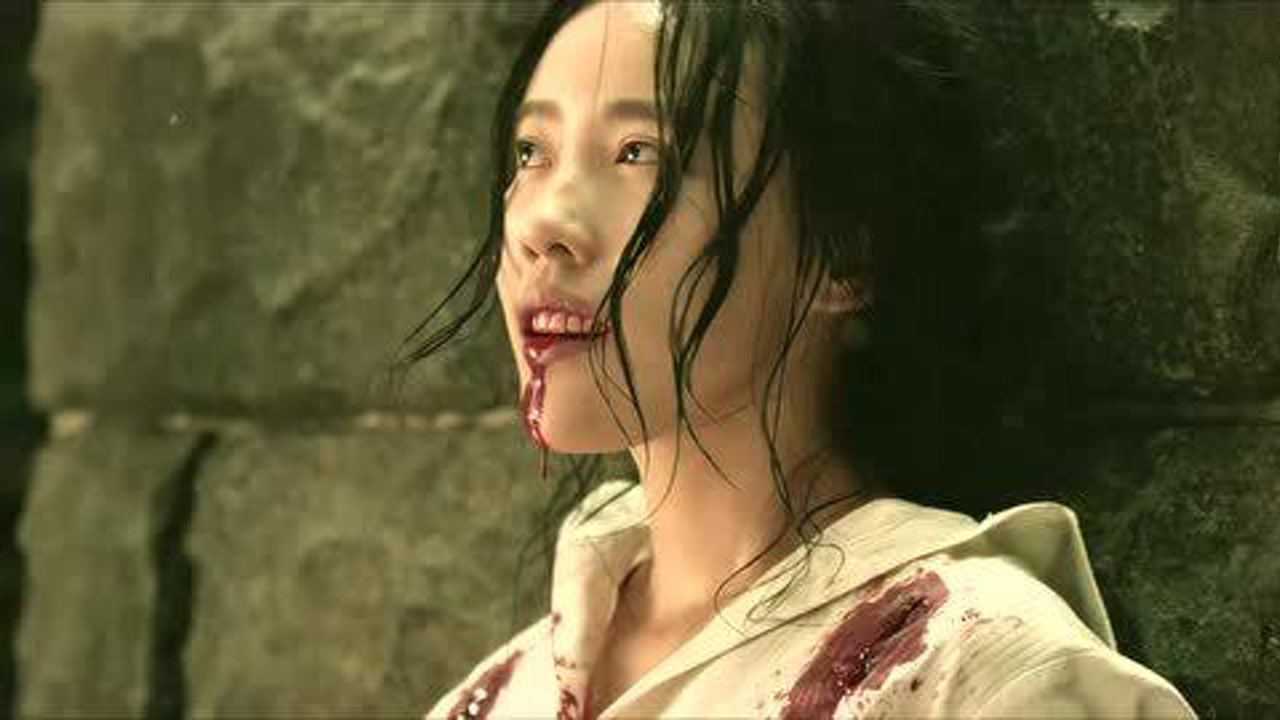 快手枪手快枪手女间谍勾引鬼武士想要活命不料看到对方的收藏瞬间绝望