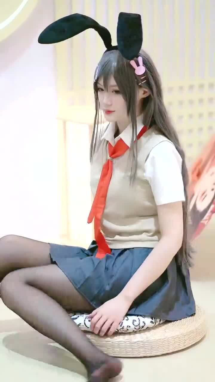 穿jk的麻衣学姐你喜欢吗