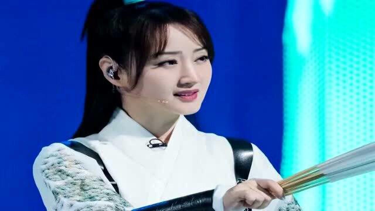 乘风破浪的姐姐2二公舞台造型红颜旧张柏芝返老还童