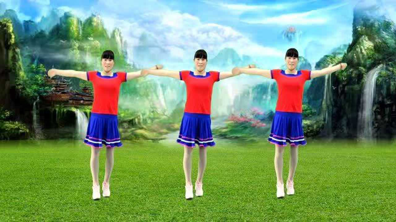 甜甜情歌广场舞《心相印手牵手》演唱杨钰莹,柔美好看