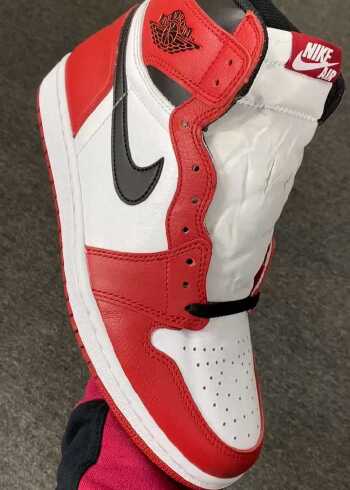 aj1红黑芝加哥!经典百搭,撩妹必备球鞋