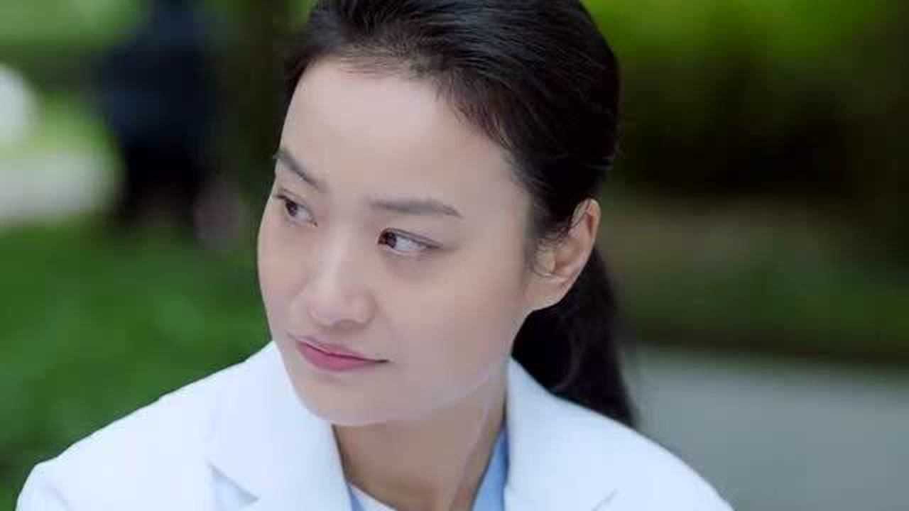 束队是根木头实锤了,有情敌还不慌张,这可能就叫被偏爱的总是有恃无恐