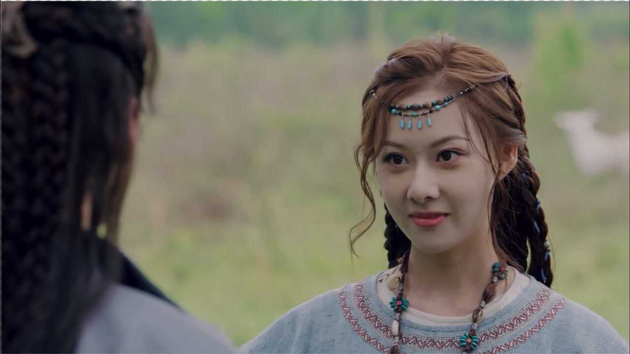 长歌行:第十集穆金发烧,弥弥古丽彻夜照顾,穆金你买的一个月饼确定不