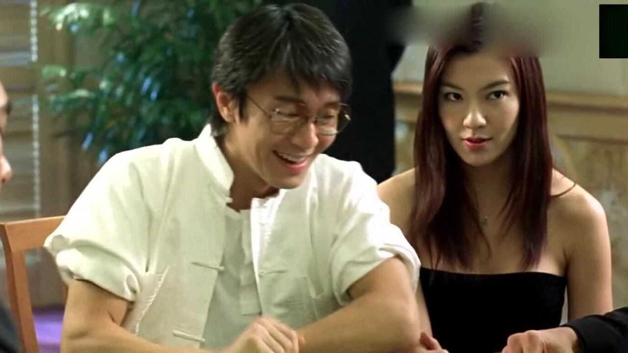 千王之王2000对方偷看牌可男子还是赌赢了一亿两千万果然厉害