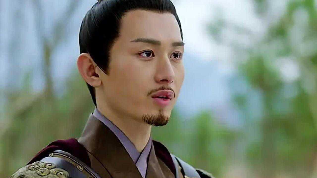 皇上怕摄政王觊觎自己的母后,更怕他会威胁到自己的皇位