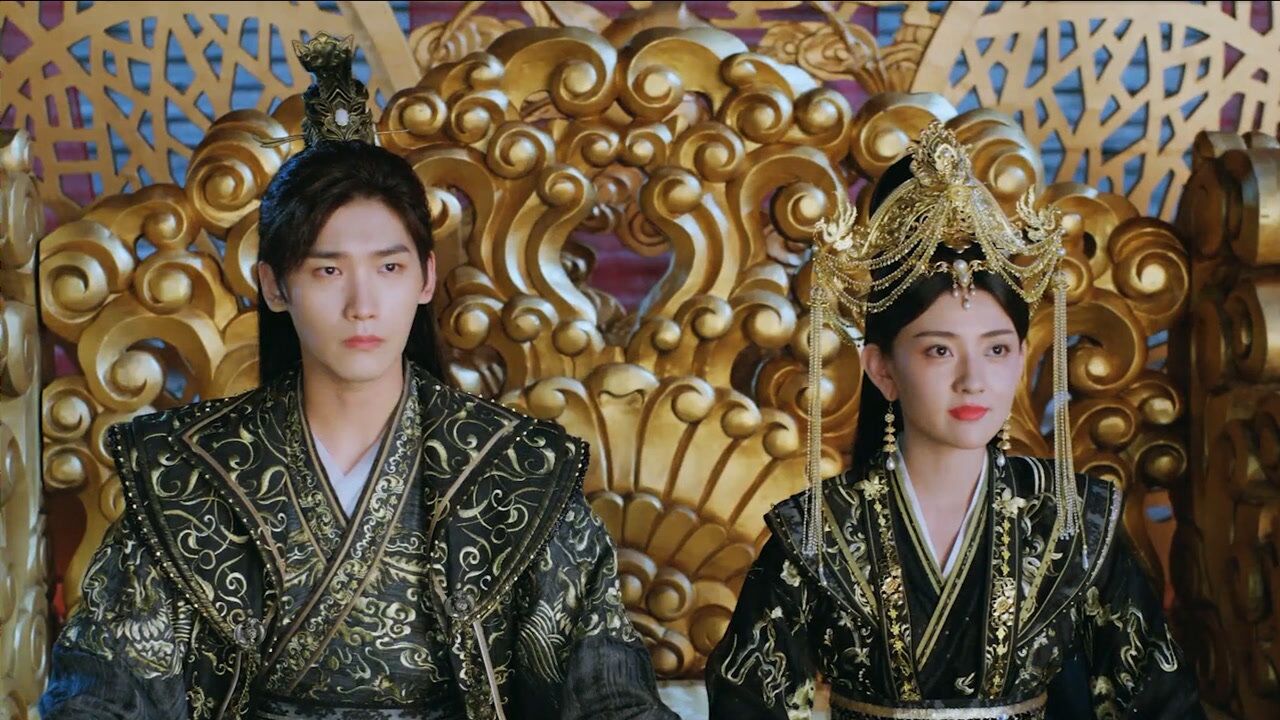 双世宠妃3曲小檀当上女皇坦诚夫妇合体两人举办盛大婚礼