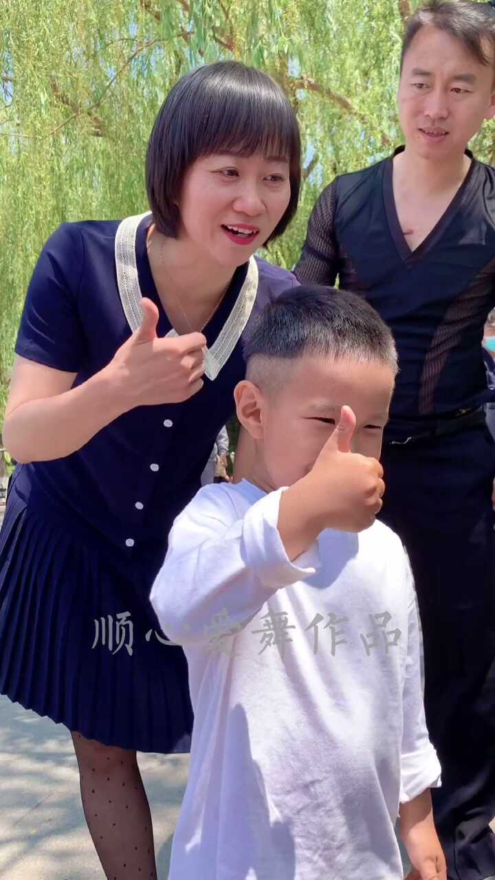 滨芳兄妹舞后花絮,漂亮!