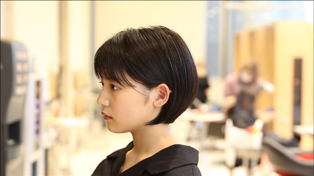 最近很火的挂耳"波波头",减龄显脸小,越来越多妹子喜欢这样剪