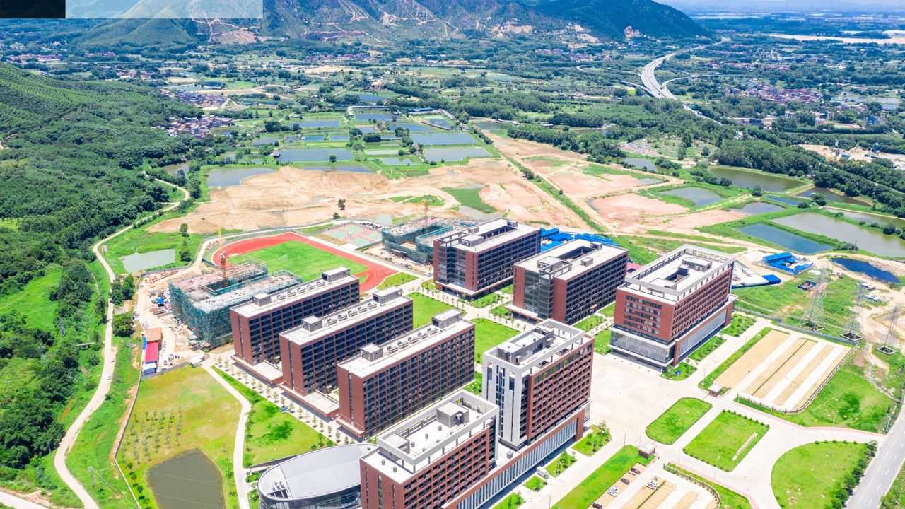 2021广州华商学院原广东财经大学华商学院四会新校区航拍视频重磅发布