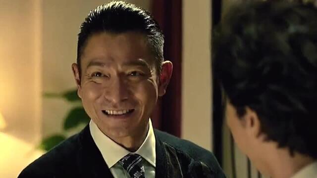 把耳朵捡起来刘德华追龙