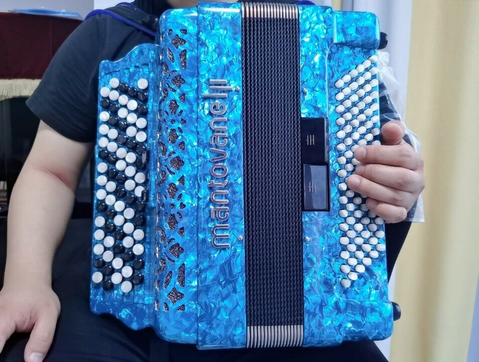 手风琴乐团·零基础巴扬公益课堂·第九讲·[爱心]《送别》节拍器速度