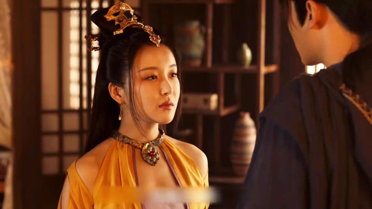 美女让男友进房间私会，没想到下一秒脱衣服就喊非礼！_腾讯视频