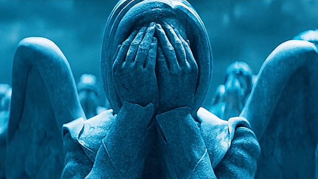 哭泣天使面前 千万别眨眼