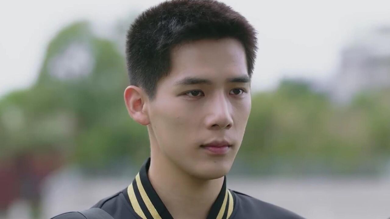 电视剧炽道:段宇成装醉和罗娜一夜缠绵,醒后深情表白:嫁给我吧_腾讯