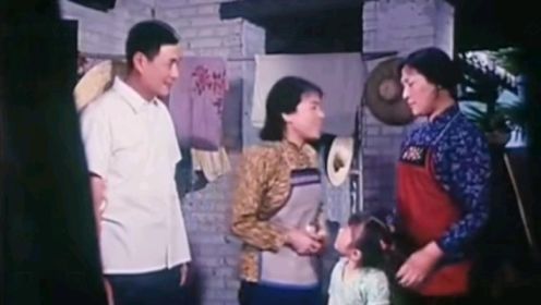 甜蜜的事业  1979老电影，思想守旧的唐二婶已经连续生6胎女儿，可她还想再生一个儿子。